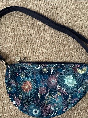 Sakroots Tess Sling Crossbody Bag Midnight Seascape EcoTwill Crescent Belt Bag